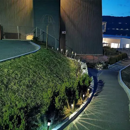 Apartment Bjornestrand Fjordside View *