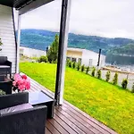 Bjornestrand Fjordside View Lägenhet Bergen