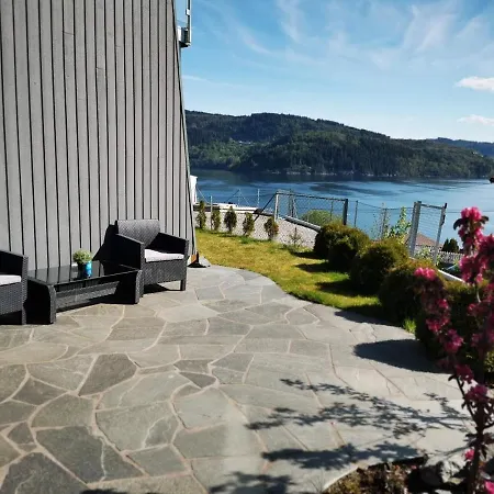 Bjornestrand Fjordside View Apartamento