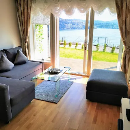 Bjornestrand Fjordside View Берген