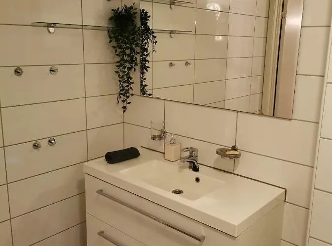 Bjornestrand Fjordside View * 卑爾根