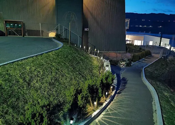 Apartament Bjornestrand Fjordside View *