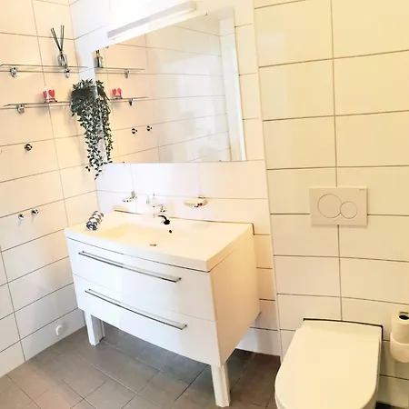 Bjornestrand Fjordside View Διαμέρισμα