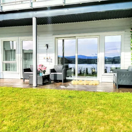 Apartamento Bjornestrand Fjordside View